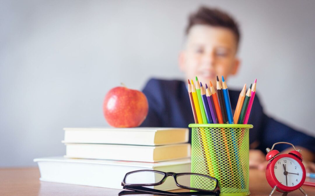 Handmade Personalized Gifts for Teachers: Easy Craft Ideas